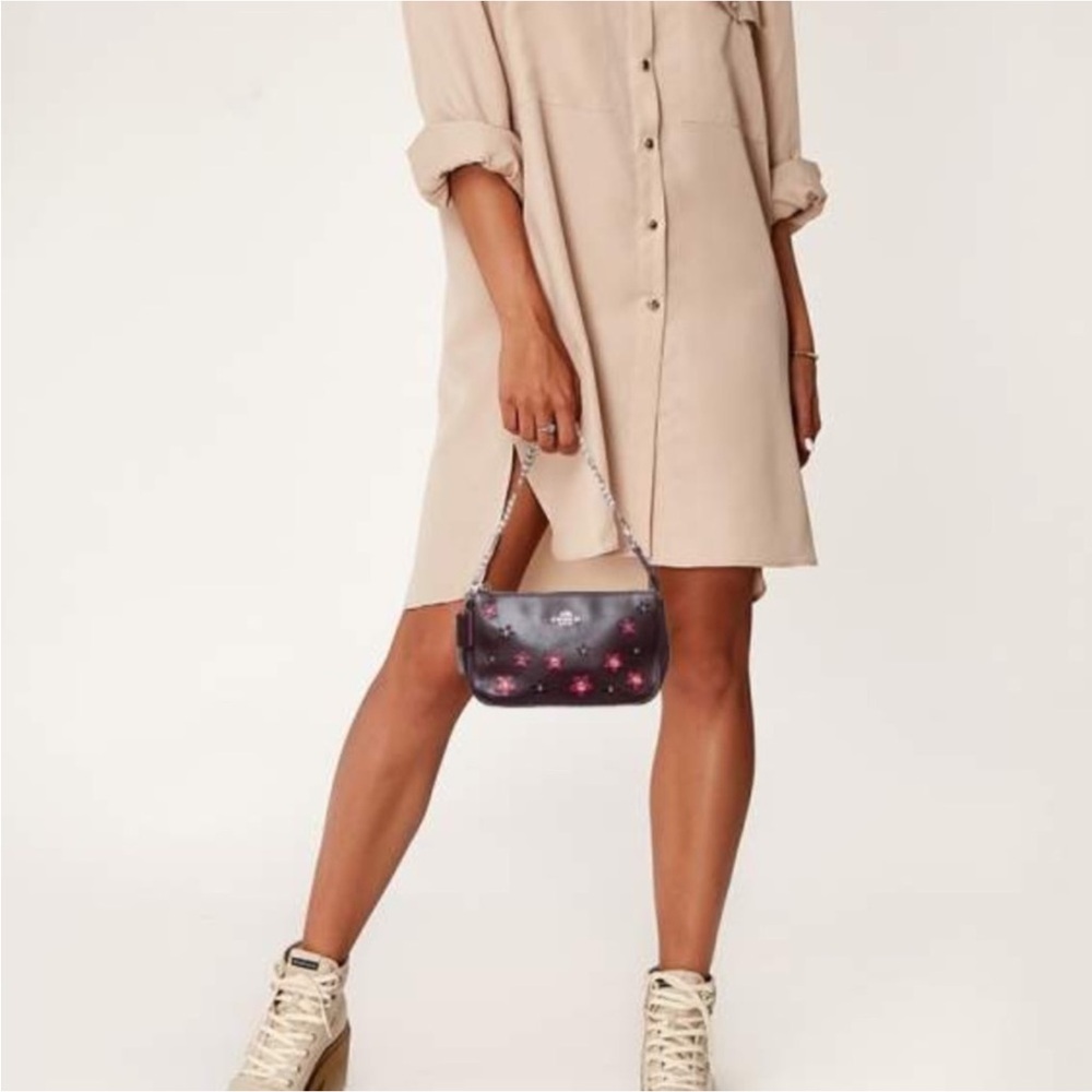 Coach wristlet - Picture 3 of 3